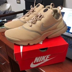 Nike Presto Flys size 10.5